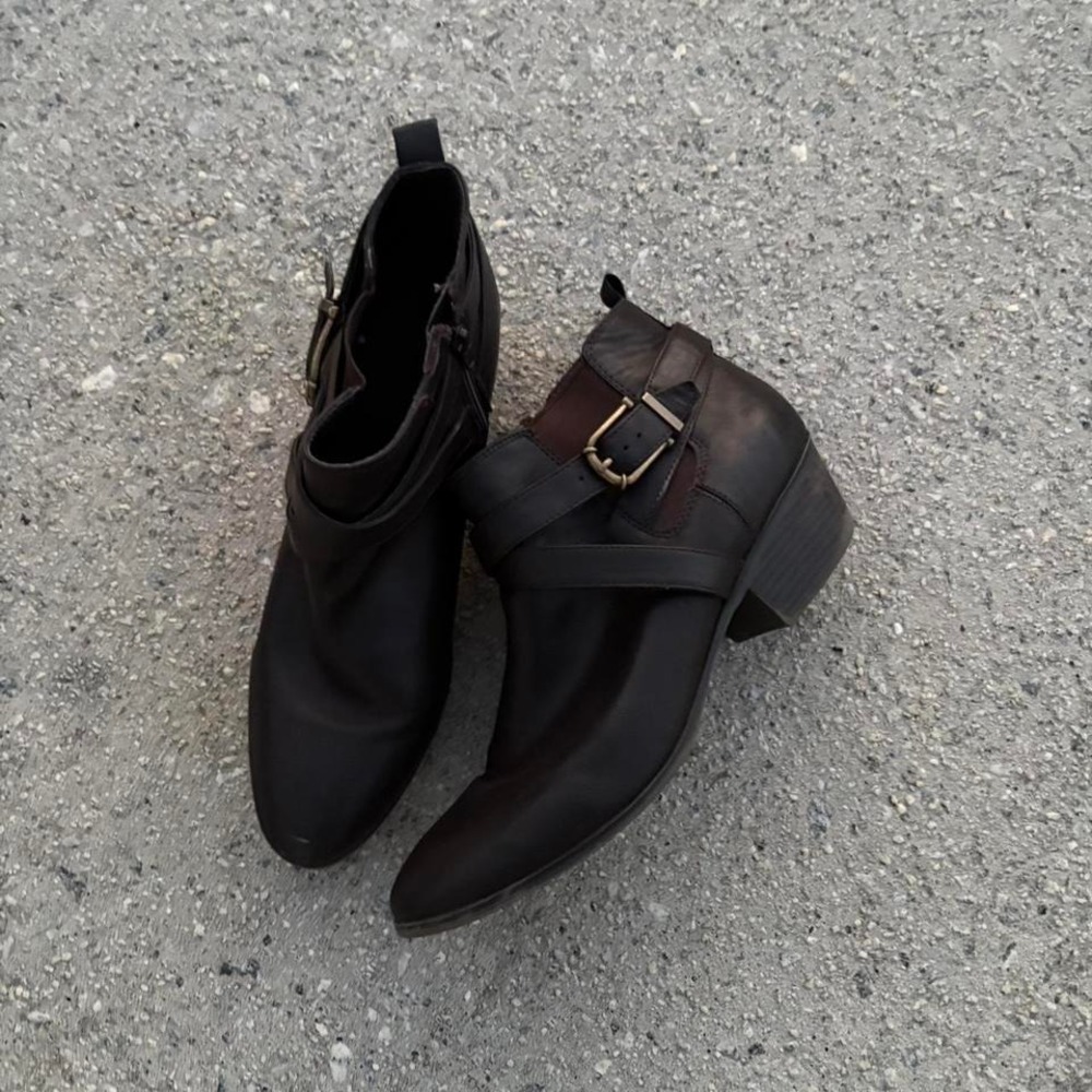 Womens Dark Brown Buckle Strap Ankle Boots Almond Toe Block Heel Size 11 Booties
